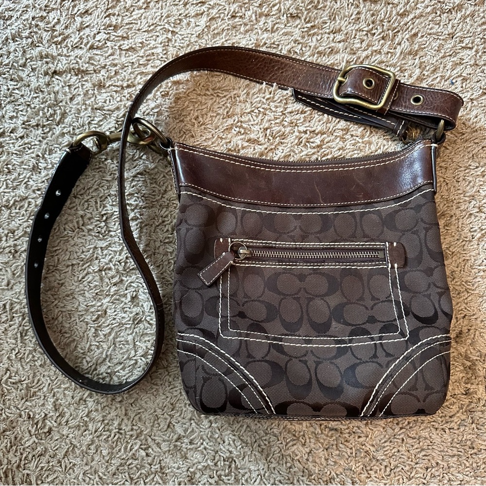 Beautiful brown Coach crossbody bag with genuine leather